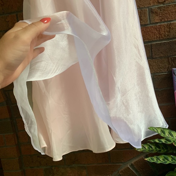 Girl’s Pink Dress - Picture 2 of 8